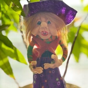 Duende Magico 9” Girl